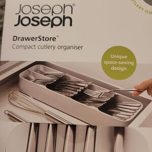 Joseph Joseph, Compact Gray Cutlery Organizer